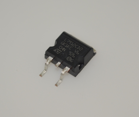 L7912CD2T-TR -12V Feste Ausgangsspannungsregler mit 1,5A-Strom, thermischer Strömung und Kurzschlussschutz Breiter Eingangsbereich (-35V) Niedriger Ausfall TO-263 Paket