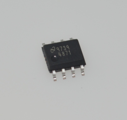 LM4871MX 3W Mono-Audio-Verstärker mit 2.7V-5.5V Niederspannungsbetrieb Niedrigruckstrom, Abschaltmodus Wärmeschutz Verbesserte HF-Lärmimmunität und platzsparendes SOIC-Paket