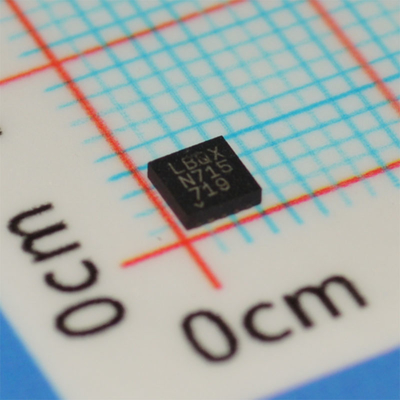LTC3454EDD#PBF Hocheffizienz 1.5A Buck-Boost-Wandler mit 2,7-5,5V-Eingang 92% Spitzenwirksamkeit I2C-Steuerung Niedriggeräusch 2,5μA Abschaltung und winziges 3mm x 3mm DFN-Paket