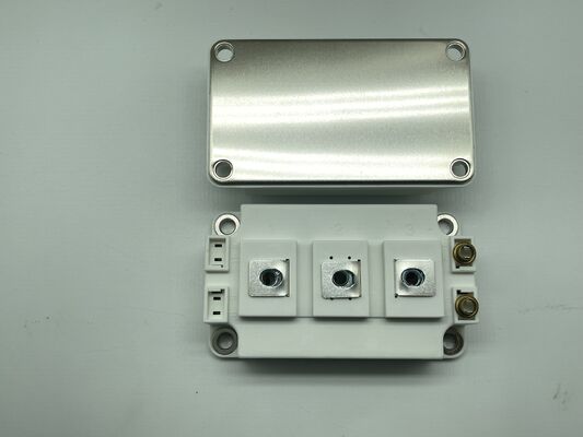 SKM400GB12E4 1200V 400A IGBT-Modul Niedrig Vce (sat) Hohe Kurzschluss Robustheit Niedriger Schaltverlust Hohe Isolierung Industrielle Qualität Für Motorantriebe und industrielle UPS