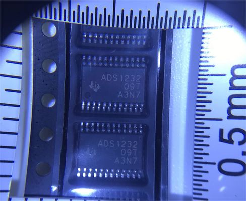 IS42S32200L-7TLI Brandneu Original IC Bestand professionelle BOM Lieferant Spotware