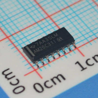 AM26C31IDR 3V-5,5V RS-422-Treiber 32Mbit/s ±15kV ESD 8ns Skew SOIC-16 -40°C bis +85°C