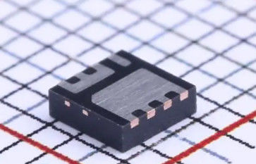 IRFHM9331TRPBF 30V Dual N+P MOSFET 5,3A/3,7A 0,045Ω/0,075Ω Rds(on) DFN-10 175°C AEC-Q101