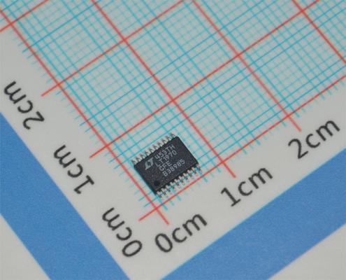 LT1970CFE ±500mA Leistungs-Operationsverstärker 3V bis ±15V Versorgung 1MHz Bandbreite 0,5μV/°C Offset-Drift 20-TSSOP-EP -40°C bis +85°C