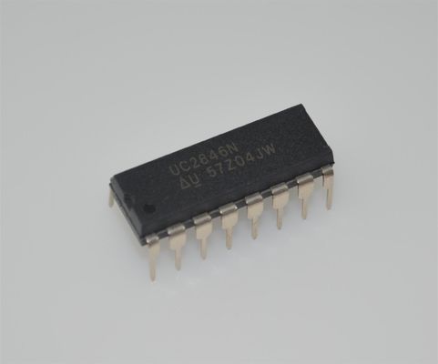 UC2846N Strommodus-PWM-Steuergerät 500kHz, 8-40V Eingang 1A Totempal DIP-16 -40°C bis +85°C