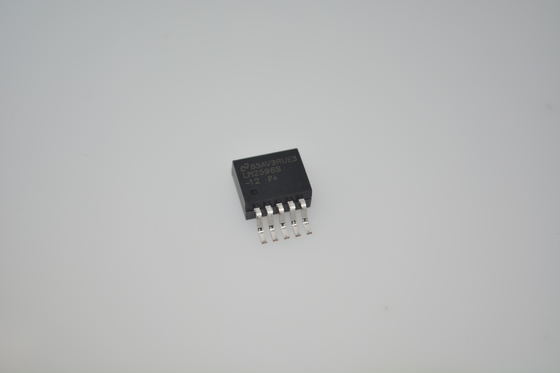 LM2596SX-12 12V 3A Step-Down-Wandler mit breitem 4,5V-40V-Eingang 80% Effizienz einstellbarer Ausgang, thermischer Schutz Niedrigröpfigkeit und kompaktes TO-263 Paket für eine zuverlässige Stromregulierung