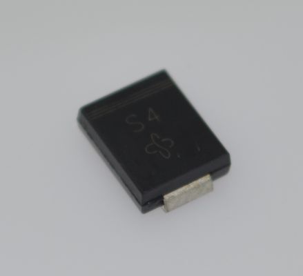 1N5819 Schottky Diode 1A/40V Niedrigfrequenz (0,6V) Schnelle Schaltung Hocheffizienz Niedriger Stromverlust DO-41 Paket -65°C bis +125°C Reichweite Ideal für Polaritätsschutz und Gleichstrom-Gleichstrom-Wandler