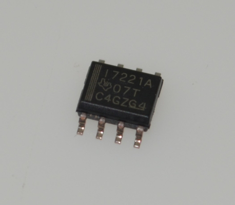 ISO7221ADR Digitalisolator 1-Kanal 150Mbit/s Hochgeschwindigkeits-3kVrms-Isolation 3,1ns Verzögerung 2,7-5,5V Weitbereichsspannung -40°C bis +125°C SOIC-8-Gehäuse