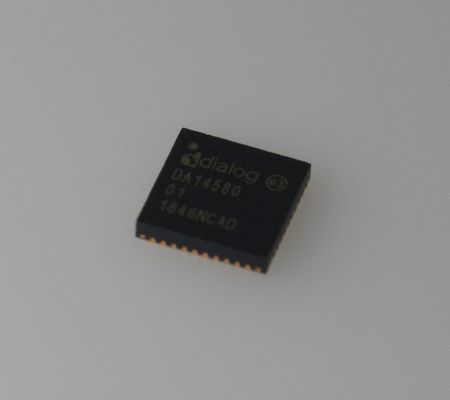 DA14580-01AT2 Bluetooth 5.0 SoC mit ultra-niedriger Leistung 2.5x2.5mm Größe ARM Cortex-M0 Langlebigkeit der Batterie Sicherheit Multi-Protokoll and erschwingliches IoT-Design
