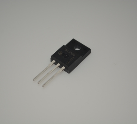 IPA60R125P6 600V/125A MOSFET 60mΩ RDS(on) TO-247 Gehäuse Schnelles Schalten Hohe Effizienz Automobilqualität Robustes thermisches Verhalten - Ideal für Motorantriebe & Wechselrichter