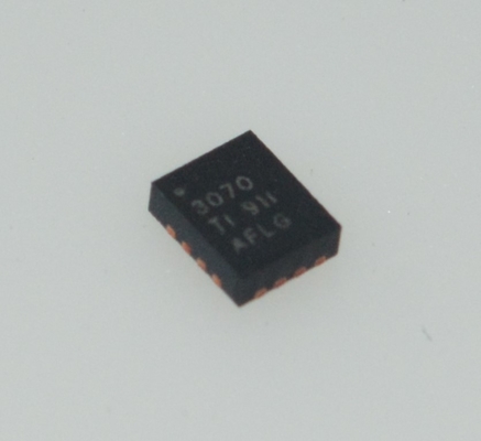 TPS63070RNMR Buck-Boost 96% Eff 2-16V In 5A Spitzenverstellbar Aus 25μA IQ 2,5x3mm QFN Fest 5V/3,3V Stromsparmodus
