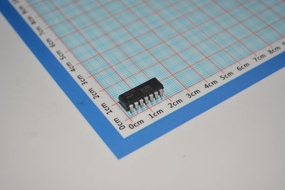 IR2110PBF High/Low-Side-Treiber mit 600V-Nennwert, 2,5A Spitzenleistung, 10V-20V Versorgung, 120ns Schaltzeit, UVLO-Schutz and kompaktes PDIP-Gehäuse