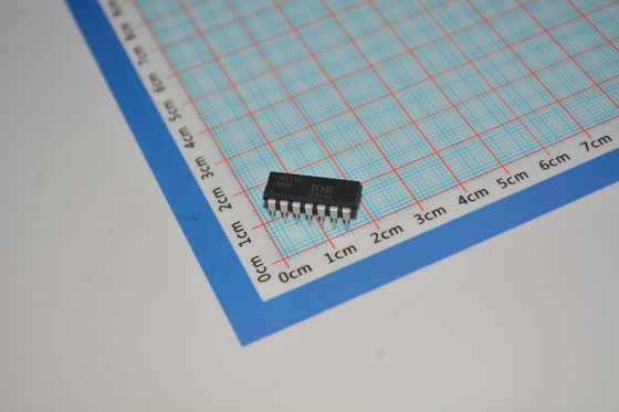 IR2110PBF High/Low-Side-Treiber mit 600V-Nennwert, 2,5A Spitzenleistung, 10V-20V Versorgung, 120ns Schaltzeit, UVLO-Schutz and kompaktes PDIP-Gehäuse