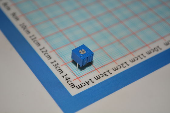 3362P-1-102LF Trimpot 1kΩ 10-Turn Präzision Potentiometer ±10% Toleranz Durch-Loch-Mount Cermet-Element Zuverlässige Einstellbarkeit Ideal für Kalibrierung and Schaltkreis Tuning
