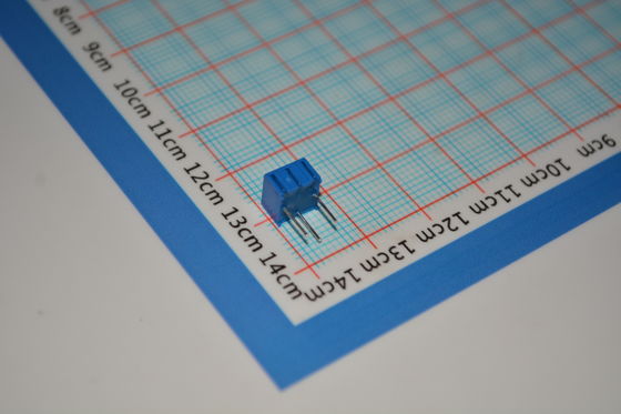 3362P-1-102LF Trimpot 1kΩ 10-Turn Präzision Potentiometer ±10% Toleranz Durch-Loch-Mount Cermet-Element Zuverlässige Einstellbarkeit Ideal für Kalibrierung and Schaltkreis Tuning