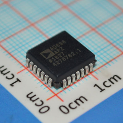 AD698APZ LVDT-Signalkonditioner ±12V bis ±15V Betrieb 20kHz Bandbreite 0,25% Linearität Einzel-/Doppelversorgung Industrie-Temperabschnitt für Positionserkennung und Bewegungssteuerung