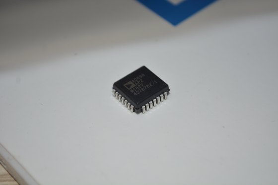 AD698APZ LVDT-Signalkonditioner ±12V bis ±15V Betrieb 20kHz Bandbreite 0,25% Linearität Einzel-/Doppelversorgung Industrie-Temperabschnitt für Positionserkennung und Bewegungssteuerung