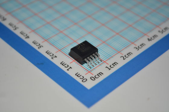 AP1501-K5G-13 5V/3A Step-Down-Wandler mit 4,5-40V Eingang 90% Wirksamkeit Niedrigruhmstrom Wärmeabschaltung 500kHz Frequenz and SOT-23 Paket