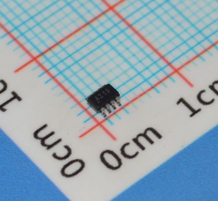 INA219AIDCNR Hochpräziser Strom-/Leistungsmonitor mit I2C-Schnittstelle 0,1 % Genauigkeit 26 V Bereich, geringer Offset Bidirektionale Messung Kleines SOT-23-Gehäuse Programmierbare Kalibrierung and Alarme