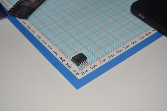 LM2595S-ADJ Abwärtswandler, einstellbar 1,23V-37V Ausgang, 3A Last, 150kHz Frequenz, 75% Wirkungsgrad, Thermoschutz, Low Dropout, weiter 4,5V-40V Eingang, kompaktes TO-263 Gehäuse