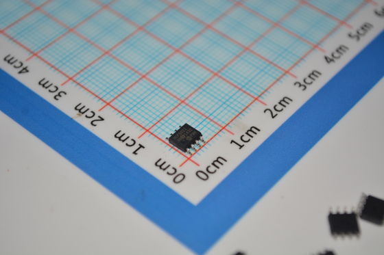 MCP602-I/SN 2,7V-6V Dual-Operationsverstärker mit 10 MHz Bandbreite, niedrigem 1,8 mA Strom, Rail-to-Rail I/O, 3V/5V Betrieb und 8-Pin SOIC-Gehäuse
