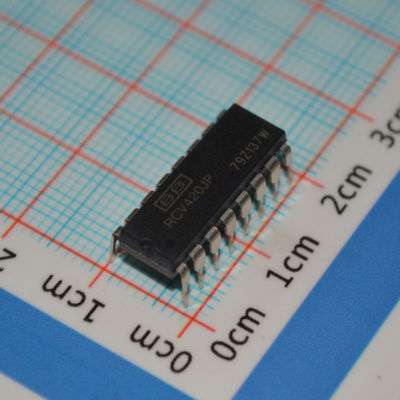 RCV420JP Präzisions-4-20mA-Schleifengespeister Empfänger mit 0,1 % Genauigkeit Spannungsausgang On-Chip-Referenz Ultra-niedriger Drift and Rauschen für robuste Industriesysteme