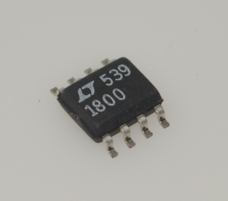 LT1800CS8 Hochgeschwindigkeits-100-MHz-Operationsverstärker 400 V/µs Anstiegsrate Geringer 3,5 mV Offset Rail-to-Rail-Ausgang 5 V bis ±5 V Versorgung 7 nA IB Platzsparendes SOIC-8 für Filter/ADC-Treiber