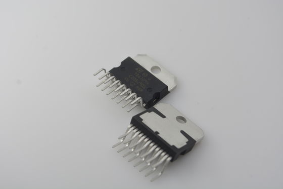 TDA7294V 100W DMOS-Audioverstärker mit hoher Ausgangsleistung Stumm-/Standby-Funktionen Niedriggeräusch Breiter Versorgungsbereich (±10V bis ±40V) Kurzschluss- und Wärmeschutz und SPI-Technologie