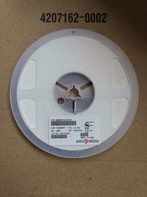 08055D105KAT2A 1µF 25V X7R 0805 Keramikkondensator 10% Toleranz Hohe Kapazität Gurt- und Rollenverpackung AEC-Q200 qualifiziert für Automobilanwendungen