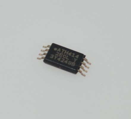 AT24C256C-XHL-B 256K EEPROM I2C Schnittstelle 1.7-5.5V Breitspannung 1MHz Geschwindigkeit 1M Schreibzyklen 100-Jahres-Retention Industrie -40°C bis +85°C Hardware-Schutz Kompaktpakete