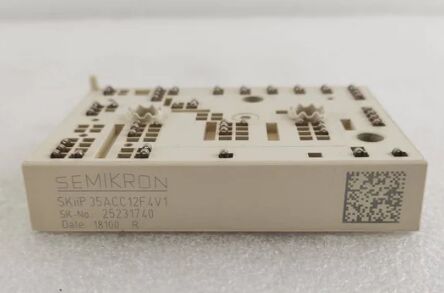 35ACC12F4V1 12V 3,5A Automotive PNP Transistor Low VCE(sat) 250mV High Current Gain SOT-223 Gehäuse AEC-Q101 qualifiziert für Lastschaltung und Motorsteuerung in Fahrzeugen