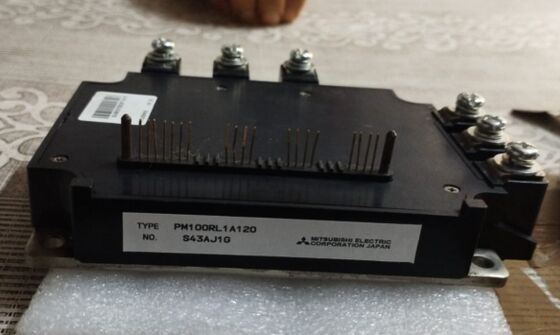 PM100RL1A120 1200V 100A IPM 5. Generation CSTBT™ Niedrige VCE(sat) 1,75V Integrierter Treiber Kurzschlussschutz Übertemperaturerkennung Fehlerausgang UL-zertifiziert für Antriebe