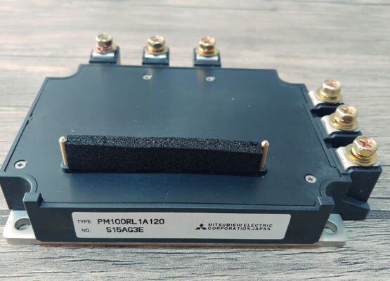 PM100RL1A120 1200V 100A IPM 5. Generation CSTBT™ Niedrige VCE(sat) 1,75V Integrierter Treiber Kurzschlussschutz Übertemperaturerkennung Fehlerausgang UL-zertifiziert für Antriebe