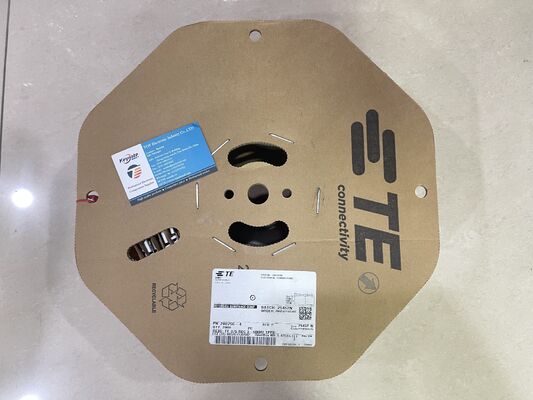 280756-4 4-Position 2,5mm Raster Buchse Crimpgehäuse mit Friktionsverriegelung, Panel Mount, UL 94V-0, polarisiert, 4,5A Nennstrom für Stromverteilung und Industriesteuerungen