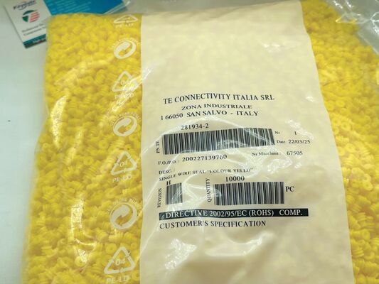 281934-2 2 Position 2,5 mm Schwung Draht-zu-Board-Kopf Rechtswinkel durch Loch gehüllt Reibungssperre Polarierte Zinnplatte für industrielle und automobile Anwendungen