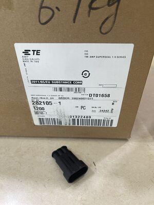 282105-1 3-Position 5,0mm Raster Buchsenleiste Vertikal Durchsteckmontage mit Gehäuse, Riegel und Verpolungsschutz, 9A Nennstrom für Netzteile und Industriesteuerungen