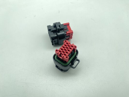 776273-1 3 Position 1,5 mm Pitch Draht-to-Board-Kopf vertikal durch Loch gehüllt Schließrampen polarisiert 2A Einstufung für Automobil- und Industrie-Sensoren