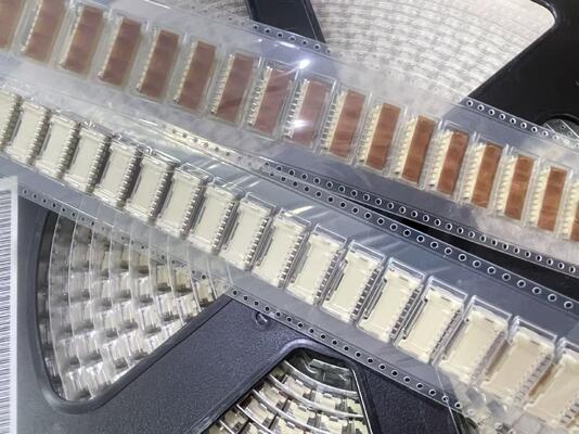 SM08B-PASS-TBT Kompakt, robust, sicher, hochfest, lötenfrei, vielseitig und zuverlässig   ideal für enge Räume, die stabile PCB-Verbindungen erfordern