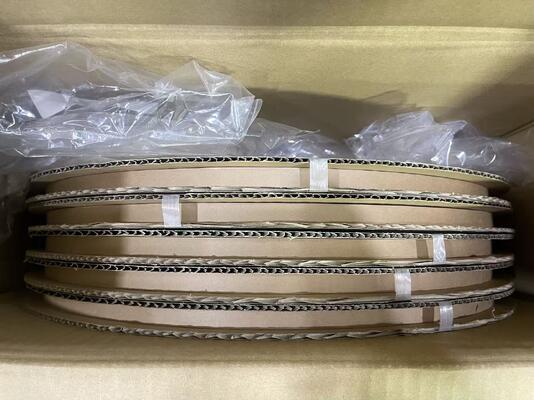 SPA-001T-P0.5 Kompakte Hochleitfähigkeit, sichere Verriegelung, leicht zu verkrampfen, schwingungssicher 26-22 AWG ideal für LED- und Autointerieurs
