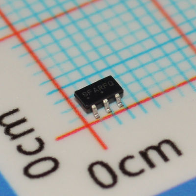 NCP301LSN27T1G 2,7 V 150 mA LDO, ±2 % Genauigkeit Ultra-Low 45 μA IQ, 0,5 μVRMS Rauschen SOT-23-5 Thin TSOT-23-5 -40 °C bis +125 °C