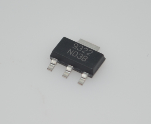 LM1117IMPX-ADJ/NOPB Einstellbarer 1,25-13,8V 800mA LDO-Regulator mit 1,2V Abfall 1% Genauigkeit Strom/Wärmeschutz Stabil mit Keramikkappen SOT-223 Paket -40°C bis +125°C Bereich